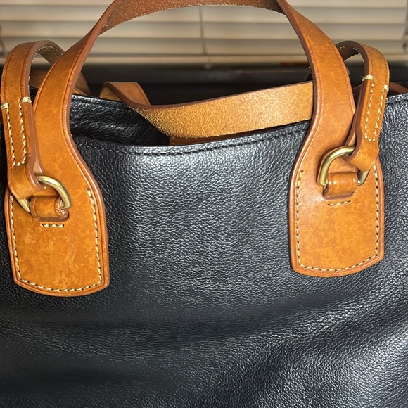 Dooney and Bourke Bucket tote - Picture 11 of 13